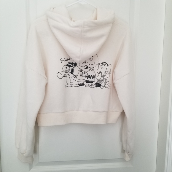 White Cropped Hoodie with Snoopy back Design - Picture 2 of 7